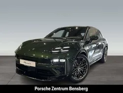 Grün Neu 2025 Porsche Macan Turbo SUV | 139.696 € (Guter Preis)
