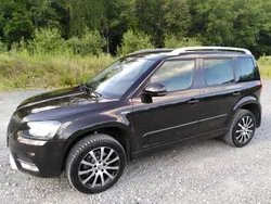 Braun Gebraucht 2014 Skoda Yeti LAURIN & KLEMENT SUV | 13.499 € (Fairer Preis)