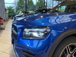 Blau Gebraucht 2025 Mercedes GLB200 AMG SUV | 41.990 € (Fairer Preis)