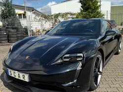 Schwarz Gebraucht 2021 Porsche Taycan Basis Limousine | 49.500 € (Guter Preis)