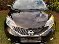 Schwarz Gebraucht 2016 Nissan Note Acenta Van / Kleinbus | 6.099 € (Fairer Preis)