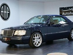 Blau Gebraucht 1994 Mercedes E320 Cabrio | 96.997 €