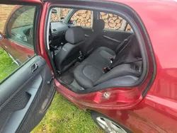 Rot Gebraucht 2005 Skoda Fabia Kleinwagen | 700 € (Guter Preis)