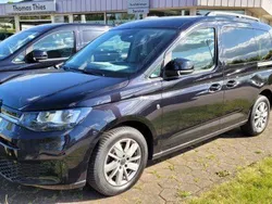 Schwarz Gebraucht 2021 VW Caddy Life Van / Kleinbus | 26.990 € (Teuer)