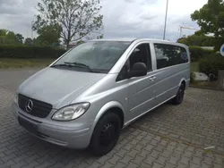 Silber Gebraucht 2003 Mercedes Vito Van / Kleinbus | 5.990 €