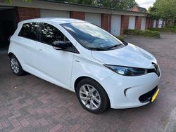 Weiß Gebraucht 2018 Renault Zoe LIMITED Kleinwagen | 8.699 € (Fairer Preis)