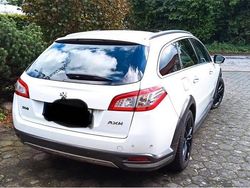 Weiß Gebraucht 2016 Peugeot 508 RXH Kombi | 14.750 €