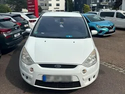 Weiß Gebraucht 2009 Ford S-MAX S Van / Kleinbus | 4.250 € (Etwas zu teuer)