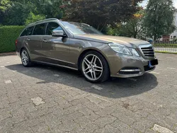 Braun Gebraucht 2010 Mercedes 350 Kombi | 8.700 € (Fairer Preis)