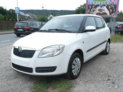 Weiß Gebraucht 2009 Skoda Fabia Limousine | 1.850 € (Fairer Preis)
