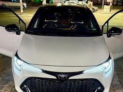 Weiß Gebraucht 2021 Toyota Corolla Kleinwagen | 22.000 € (Fairer Preis)