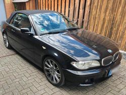 Schwarz Gebraucht 2004 BMW 330 Cabriolet Cabrio | 8.450 € (Guter Preis)