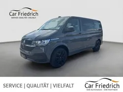 Grau Gebraucht 2021 VW Multivan Family Van / Kleinbus | 45.980 € (Fairer Preis)
