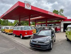Grau Gebraucht 2020 VW Golf VII Comfortline Kombi | 17.490 € (Fairer Preis)