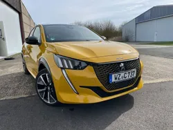 Gelb Gebraucht 2022 Peugeot e-208 GT Kleinwagen | 21.999 € (Teuer)