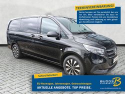 Obsidianschwarz metallic Gebraucht 2025 Mercedes Vito Kombi | 53.990 €