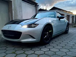 Weiß Gebraucht 2016 Mazda MX5 Sports-Line Cabrio | 10.475 €