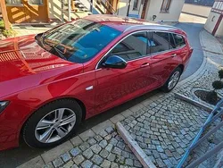 Rot Gebraucht 2021 Opel Insignia Business Kombi | 16.400 €