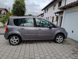 Gebraucht 2008 Renault Modus Dynamique Van / Kleinbus | 2.200 € (Fairer Preis)