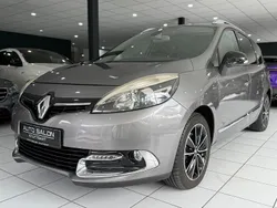 Grau cassiopee Gebraucht 2014 Renault Scénic III Bose Edition Van / Kleinbus | 6.490 € (Fairer Preis)