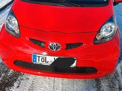 Rot Gebraucht 2007 Toyota Aygo Kleinwagen | 1.690 € (Superpreis)