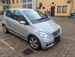 Silber Gebraucht 2005 Mercedes A180 Limousine | 2.390 € (Guter Preis)