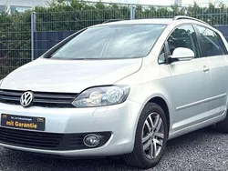 Silber Gebraucht 2009 VW Golf Plus Cross Comfortline Van / Kleinbus | 9.199 € (Teuer)