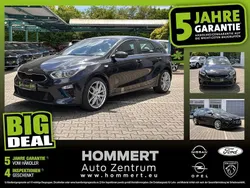 Zilinaschwarz (metallic) Gebraucht 2019 Kia Ceed Vision Limousine | 12.990 € (Guter Preis)