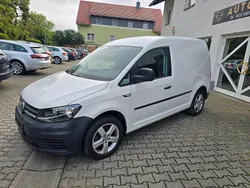 Weiß Gebraucht 2015 VW Caddy Van / Kleinbus | 5.290 € (Etwas zu teuer)