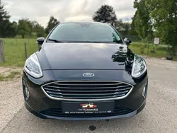 Schwarz Gebraucht 2018 Ford Fiesta Titanium Kleinwagen | 11.799 € (Fairer Preis)