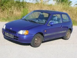 Blau Gebraucht 1998 Toyota Starlet Kleinwagen | 1.590 € (Fairer Preis)