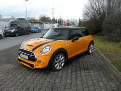 Orange Gebraucht 2017 Mini Cooper S Kleinwagen | 8.490 € (Superpreis)