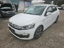 Weiß Gebraucht 2017 Citroën C-Elysee I Limousine | 5.300 € (Guter Preis)