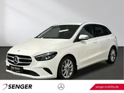 Weiß Gebraucht 2019 Mercedes B180 Progressive Van / Kleinbus | 23.380 € (Fairer Preis)