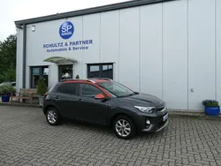 Grau Gebraucht 2019 Kia Stonic Vision SUV | 13.290 € (Guter Preis)