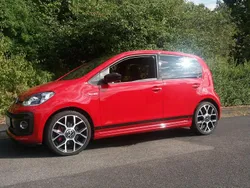 Rot Gebraucht 2020 VW up! GTI Kleinwagen | 16.000 € (Fairer Preis)