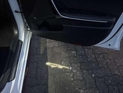 Weiß Gebraucht 2020 Kia ProCeed GT Kleinwagen | 21.499 € (Fairer Preis)