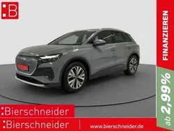 Grau Gebraucht 2022 Audi Q4 e-tron Advanced Plus SUV | 32.950 € (Fairer Preis)