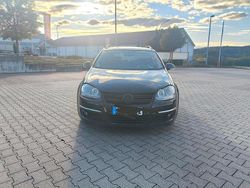 Schwarz Gebraucht 2008 VW Golf V Kombi | 4.450 € (Fairer Preis)