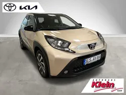 Beige Gebraucht 2024 Toyota Aygo Team Kleinwagen | 15.960 € (Fairer Preis)