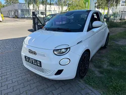 Weiß Gebraucht 2021 Fiat 500e Icon Kleinwagen | 17.990 € (Fairer Preis)