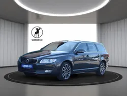 Savile grey / metallic Gebraucht 2016 Volvo V70 Kombi | 18.990 €