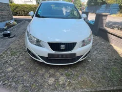 Weiß Gebraucht 2009 Seat Ibiza Kleinwagen | 2.500 € (Guter Preis)