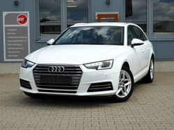 Weiß Gebraucht 2018 Audi A4 Sport Kombi | 14.989 € (Fairer Preis)