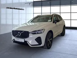 Weiss Gebraucht 2022 Volvo XC60 R-Design SUV | 36.990 € (Fairer Preis)
