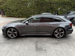 Grau Gebraucht 2022 Audi RS6 Sport Kombi | 67.980 €