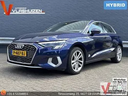 Blau Gebraucht 2022 Audi A3 Sportback e-tron Business Limousine | 16.695 €