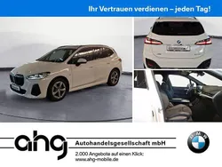 Weiß Gebraucht 2024 BMW 223 Active Tourer Performance Van / Kleinbus | 38.720 € (Fairer Preis)