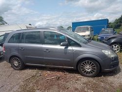 Grau Gebraucht 2005 Opel Zafira Cosmo Van / Kleinbus | 1.699 € (Fairer Preis)