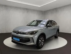 Silber Gebraucht 2024 VW Tiguan Life SUV | 41.800 € (Superpreis)